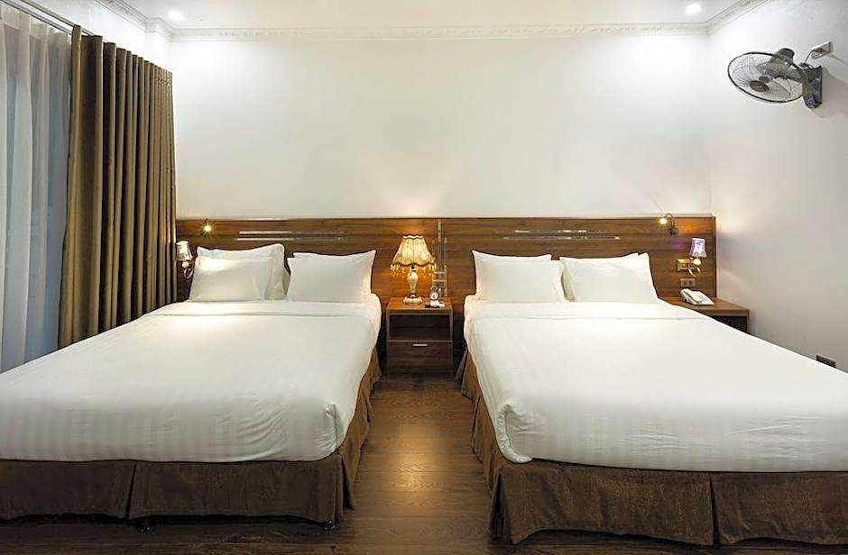 RIO HOTEL