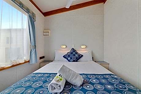 2 Bedroom Queen Villa