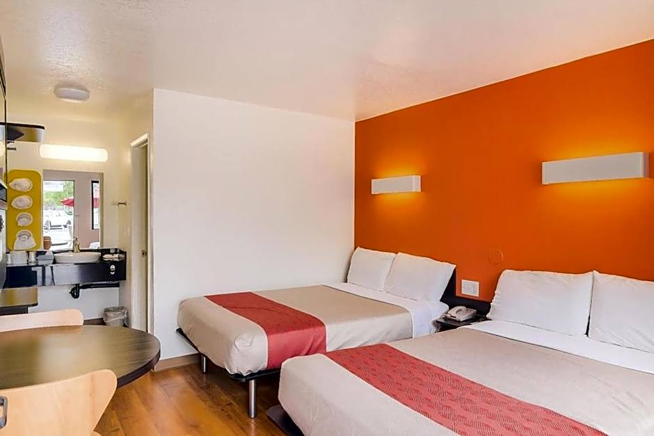 Motel 6-Camarillo, CA