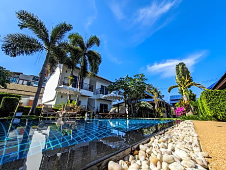 Phuket Airport Hotel