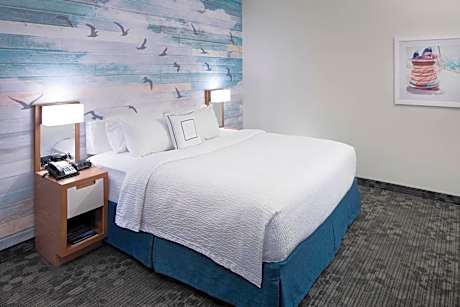 One-Bedroom King Suite with Sofa Bed - Mobility Accessible