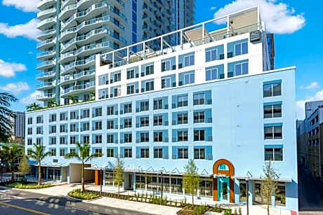 AC Hotel by Marriott St. Petersburg Downtown