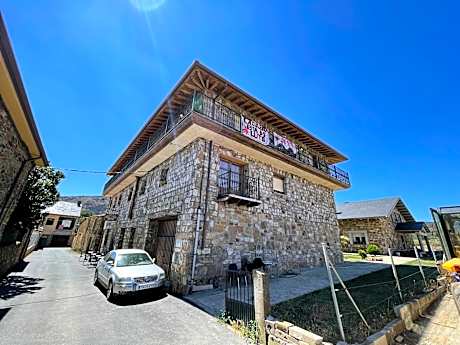 La Guarida de la Lleira