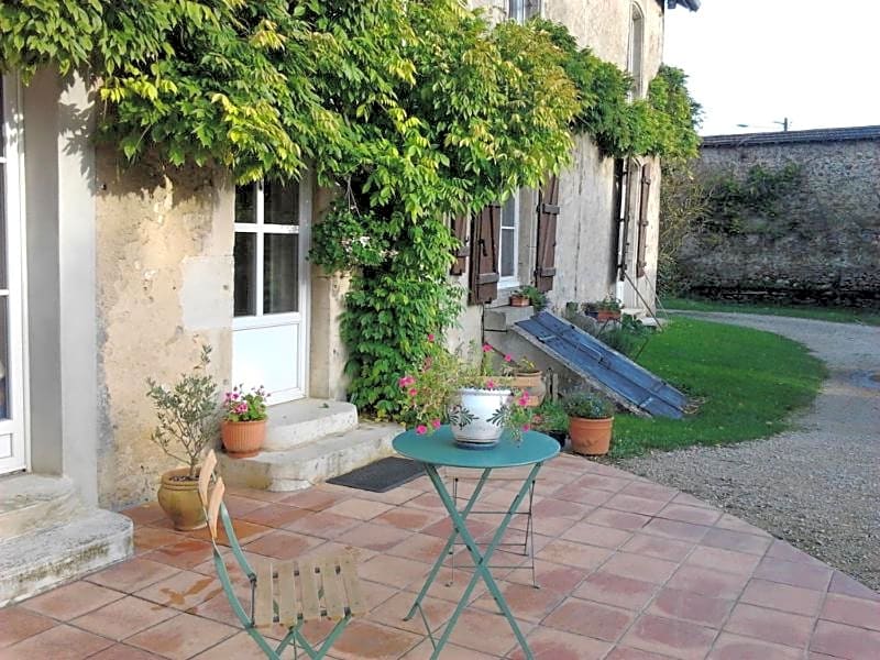 La Maison De Marie-Claire