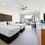 Pullman Reef Hotel Casino