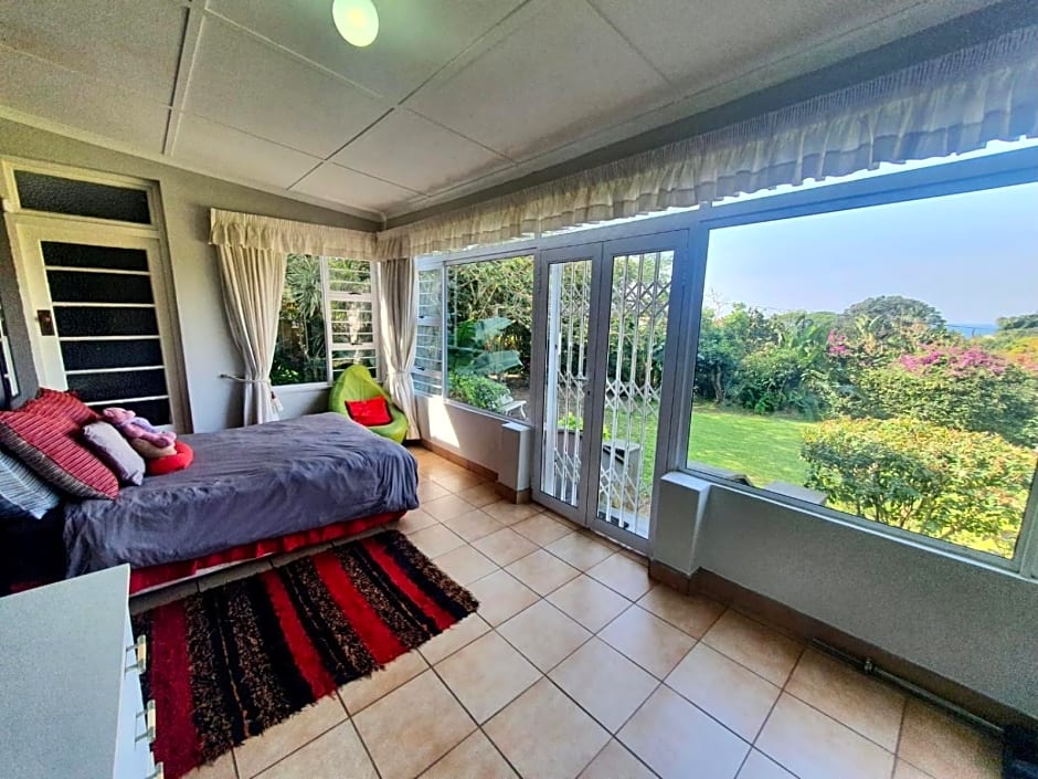 23 Ambleside Holiday Retreat by the sea