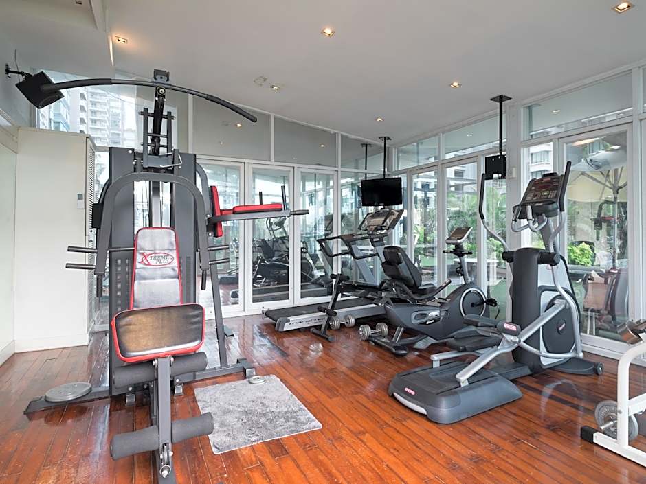 Rongratana Executive Residence