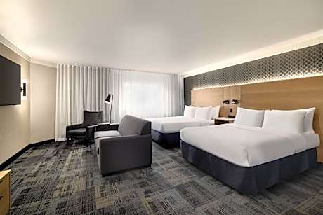 Business Queen Room with Two Queen Beds and Sofa Bed