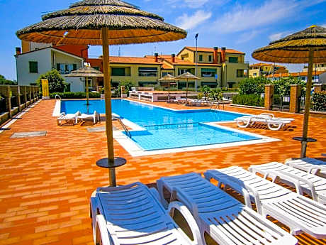 Residence Garbin - Agenzia Cocal