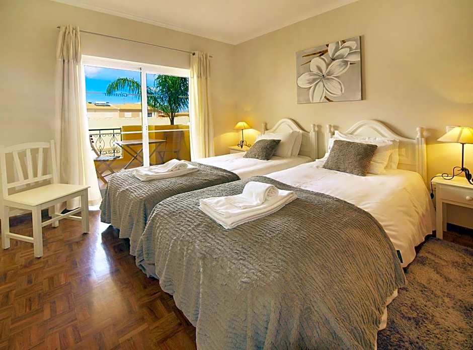 Giramar Apartamentos Turisticos