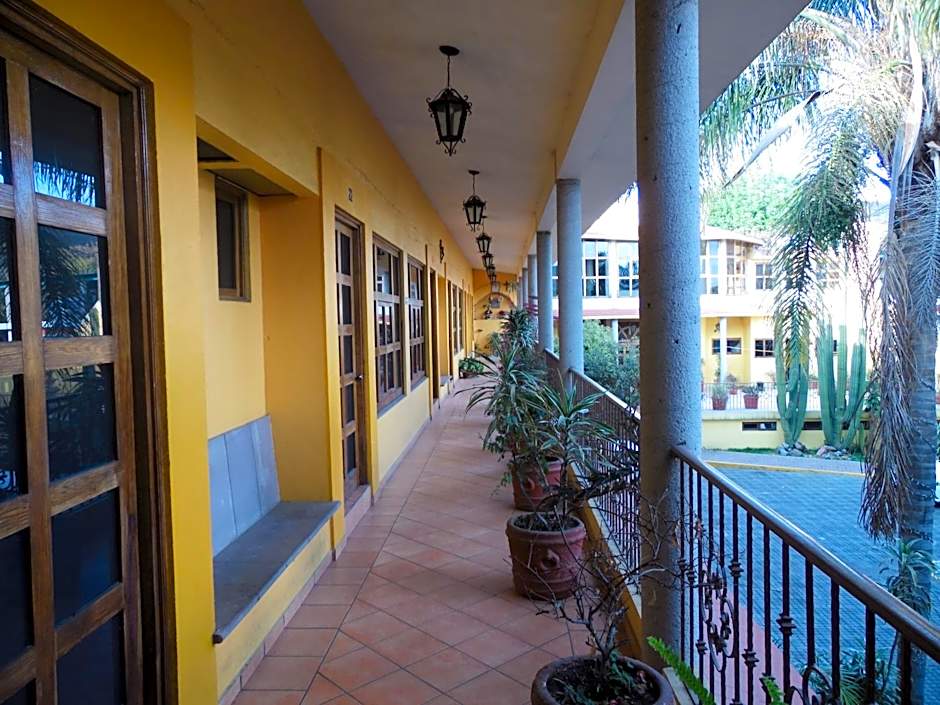 Hotel Plaza del Sol