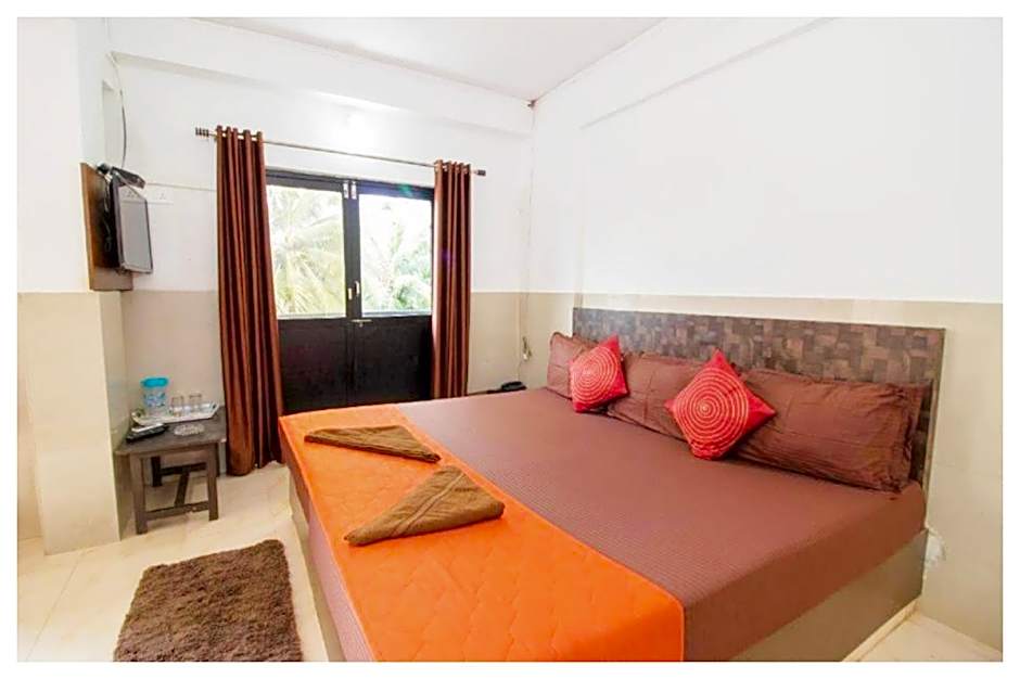 Goroomgo Travellers inn Goa