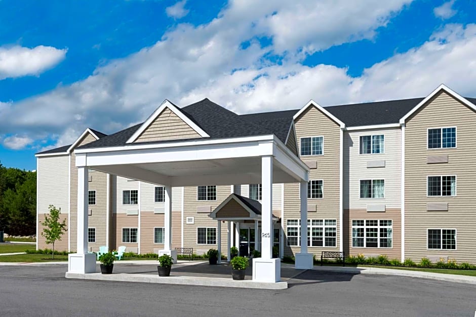 Microtel Inn & Suites Windham