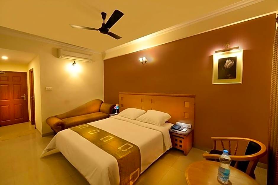 Plaza Inn Business Hotel