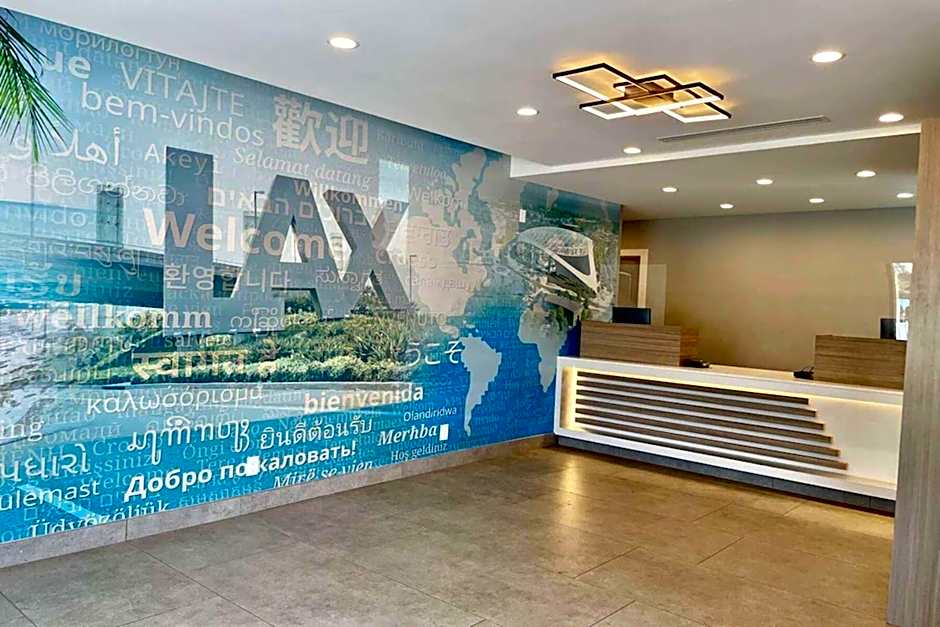 Travelodge by Wyndham LAX South