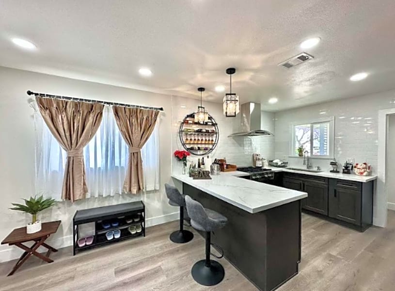 Relaxation Rentals in OC 2