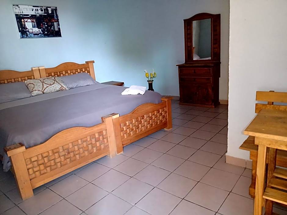 Hospedaje San Antonio Tepoztlan.