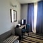 Jet Hotel