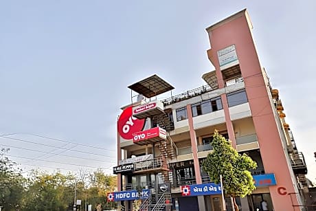 Hotel Isher International