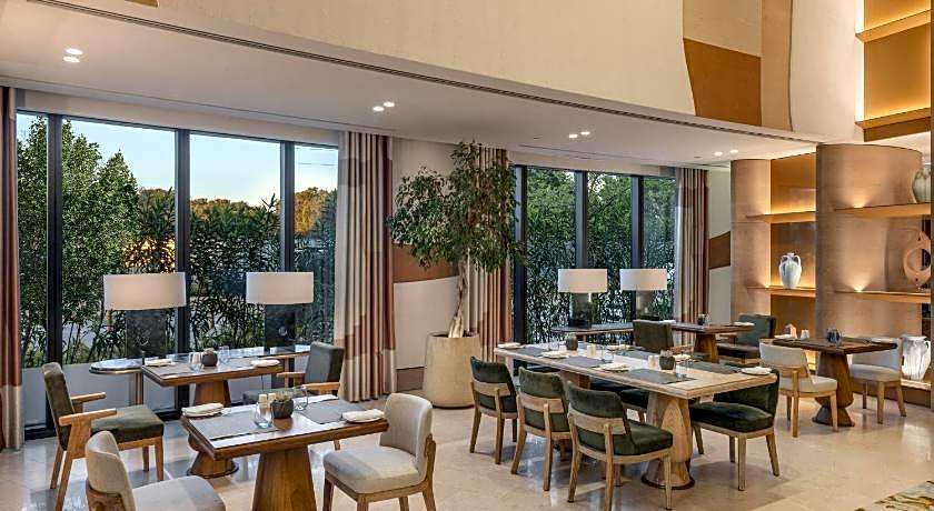 Grand Hyatt Izmir IstinyePark