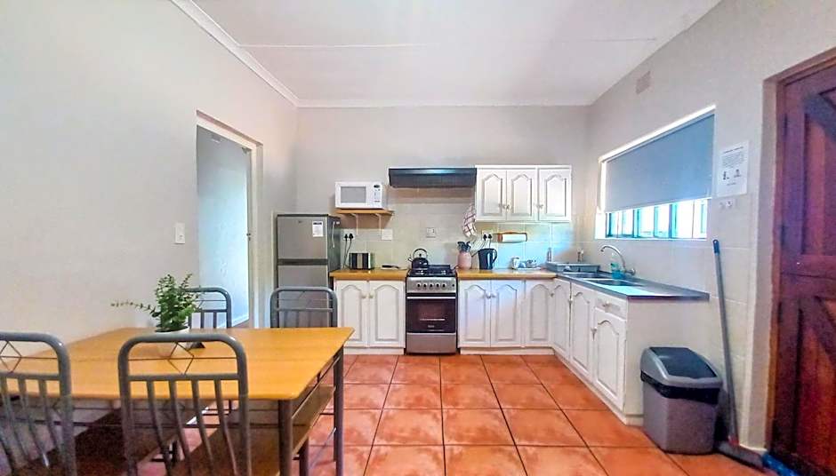 Photo 1 of 10 of Apartment