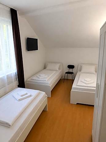 Executive Triple Room