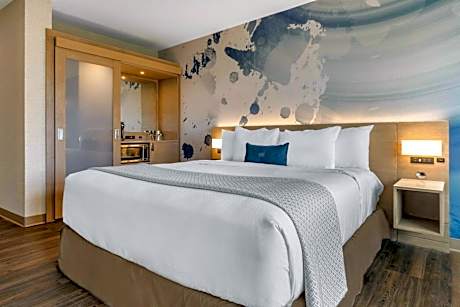 King Room - Accessible/Non-Smoking