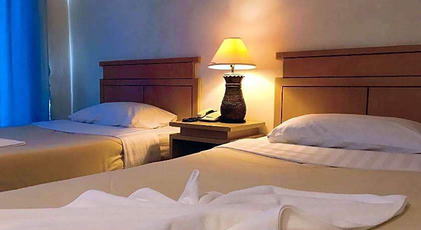 Maneerote Hotel Surin