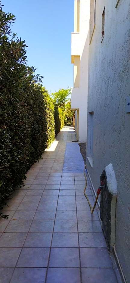 CLEO ROOM WITH PATIO 250m FROM THE BEACH