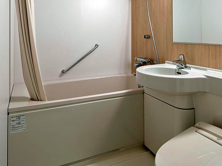 ALPHABED INN Takamatsuekimae