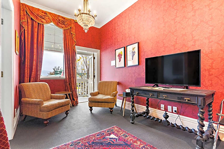 The White Swan Hotel