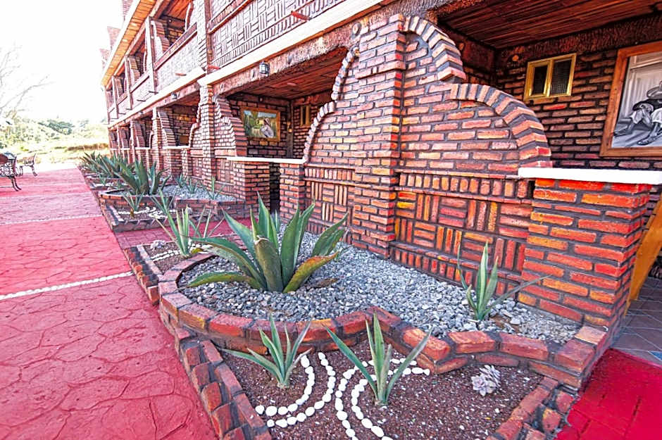 HOTEL & SPA LOS AGAVES Tepotzotlan