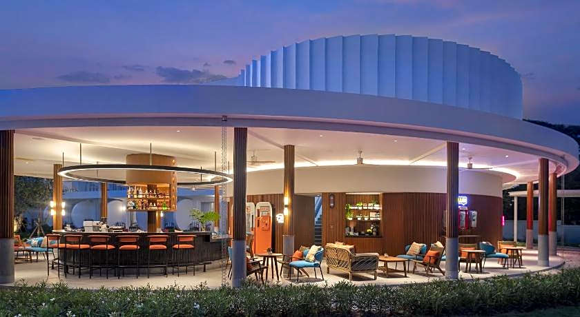 Avani Chaweng Samui Hotel & Beach Club