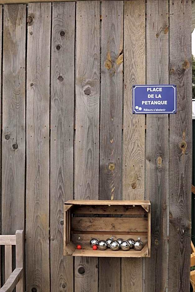 Ecau Lodge - Logement insolite à 30km de Pairi Daiza