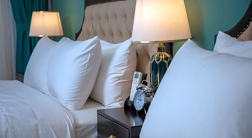 Madelise Adora Hotel and Travel