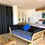 Sunset Hill Hotel
