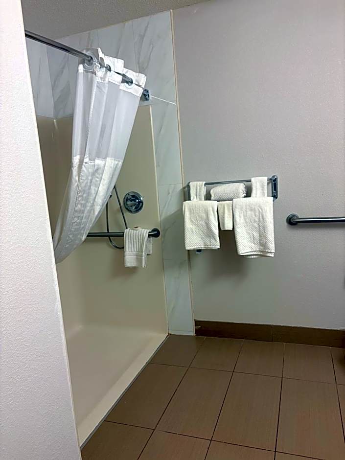 Comfort Suites Richmond