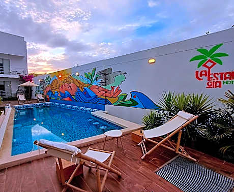 La Estancia Hotel