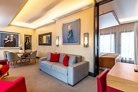Suite with Private Terrace and Hot Tub