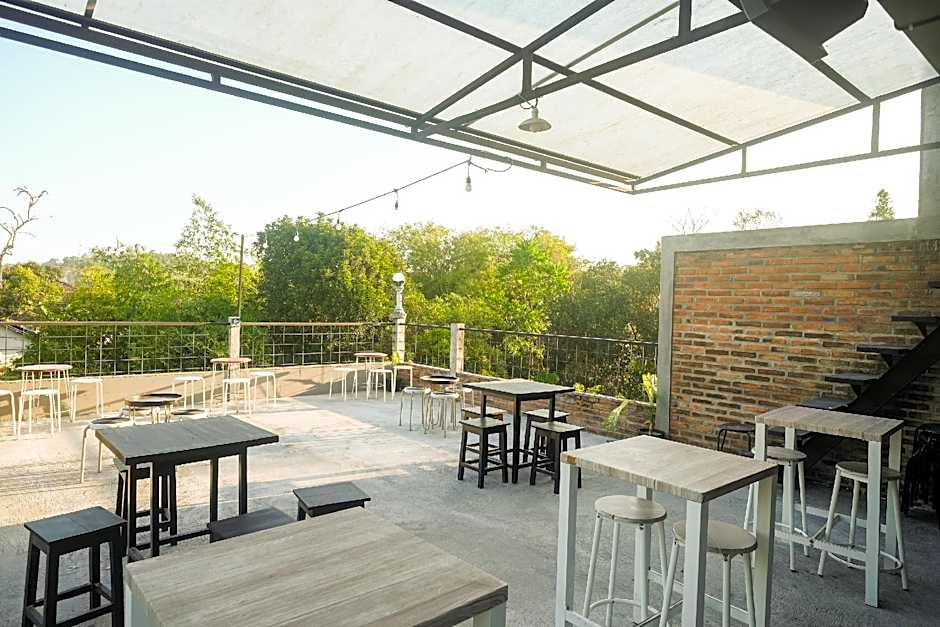 RedDoorz @ Jalan Ringroad Selatan 2