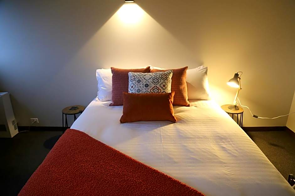 Thousand Lakes Lodge