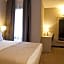 May Ramblas Hotel