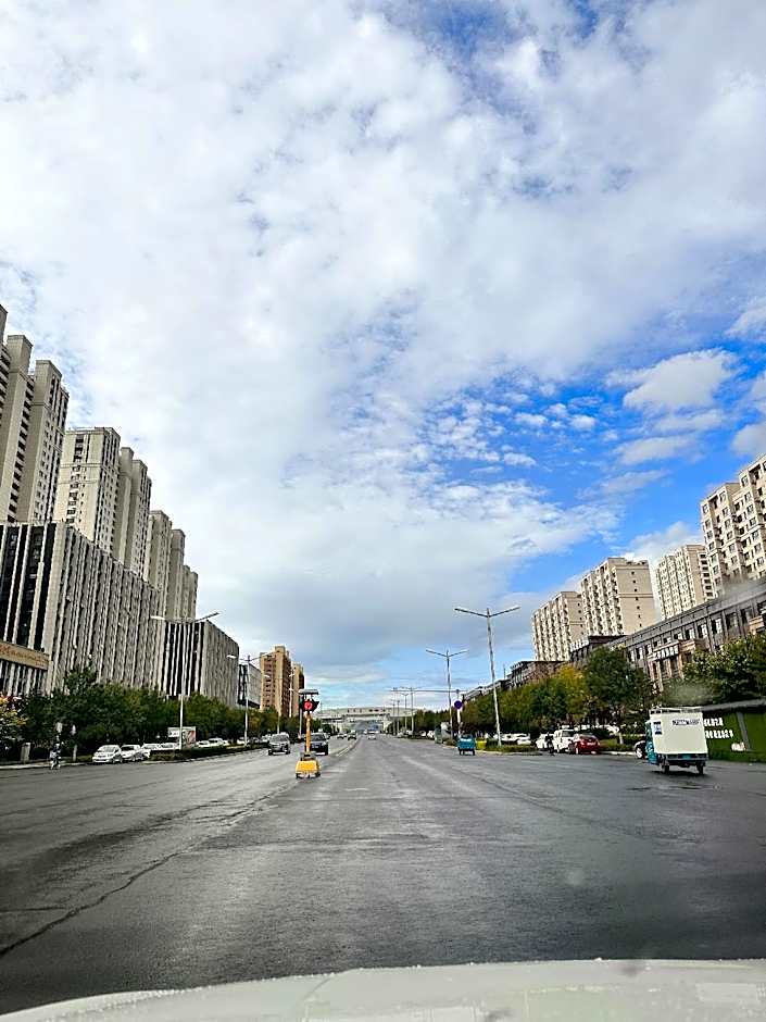 Hanting Hotel Chifeng Station Songshan Wanda Plaza