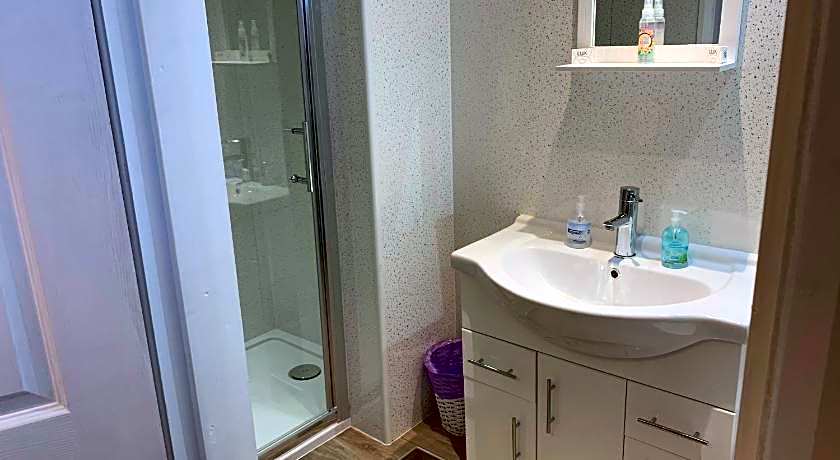 The Village Inn and Kirtle House B&B