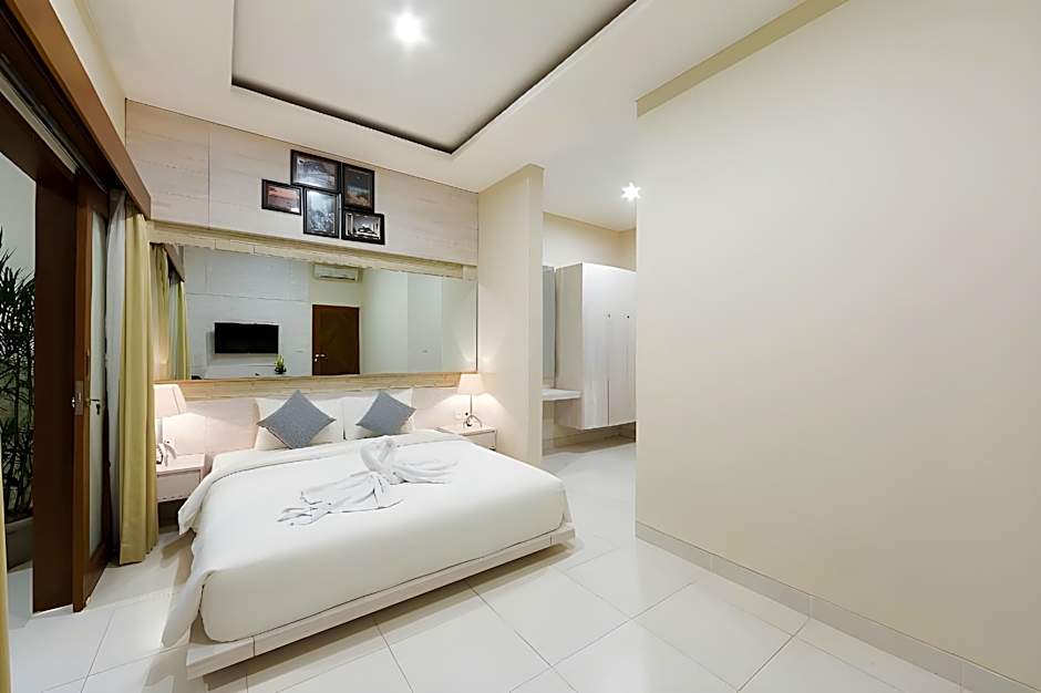 Paisa Seminyak Living