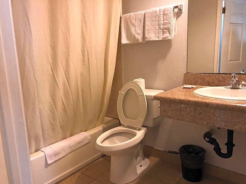 Starlight Inn, Valley Blvd - Downtown LA