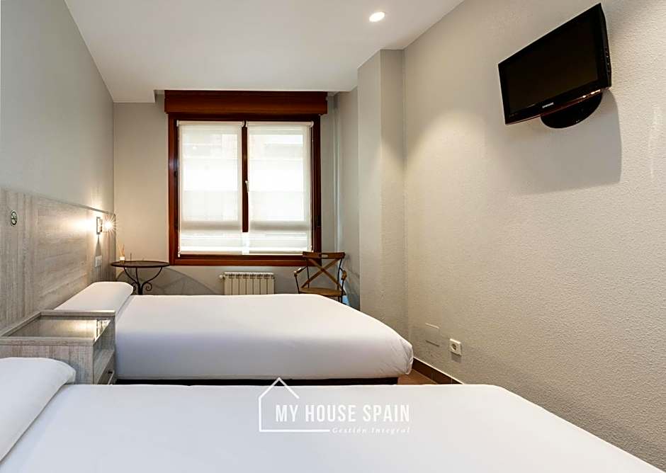 Hotel Playa Poniente