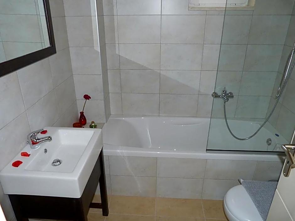 Azure Beach Front Villas - Chania Crete