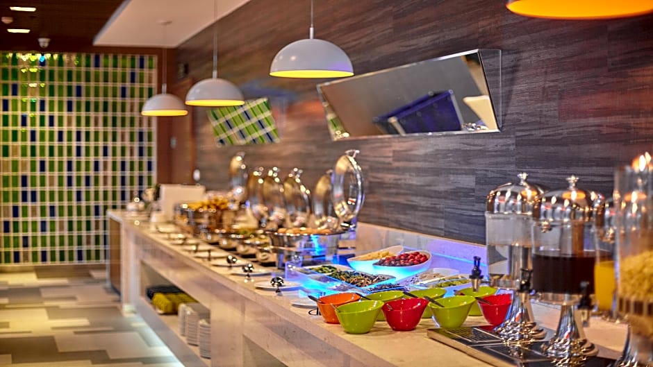 Holiday Inn Express Baoji City Centre By IHG