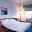 Hampton Inn By Hilton & Suites Pittsburg